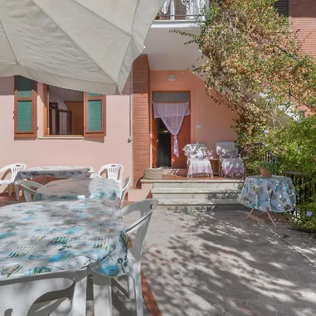Apartment Oasi La Bouganville Marina di Campo