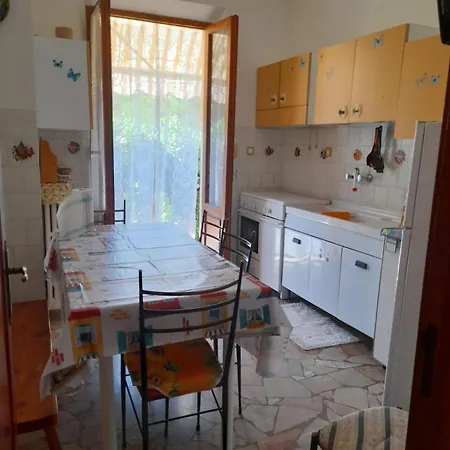 Apartment Oasi La Bouganville *