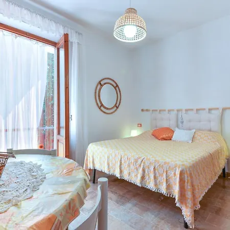 Oasi La Bouganville מרינה די קמפו