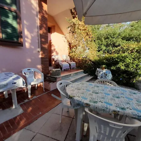 Oasi La Bouganville Apartment Marina di Campo